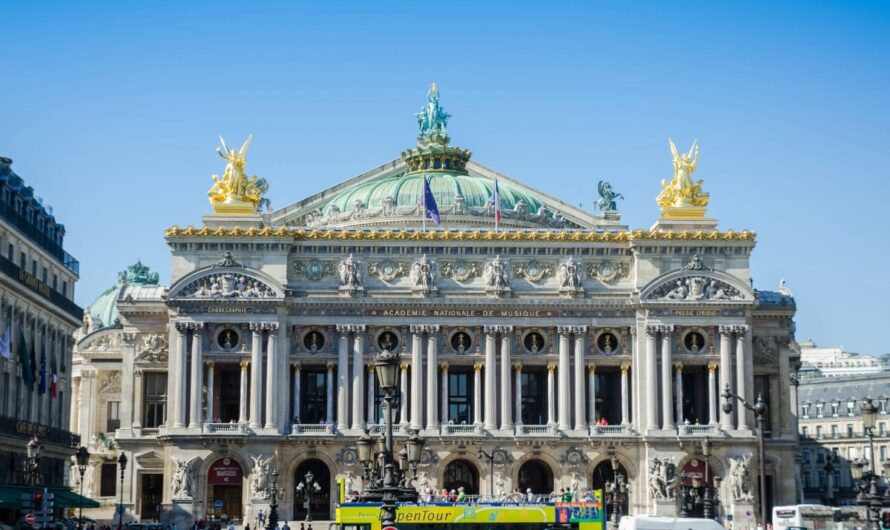 Visiter l&rsquo;Opéra Garnier : visite libre ou guidée, que choisir ?